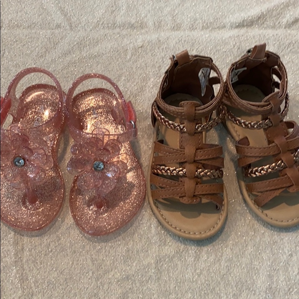 Baby Girl sz 4 Sandal lot Carter’s